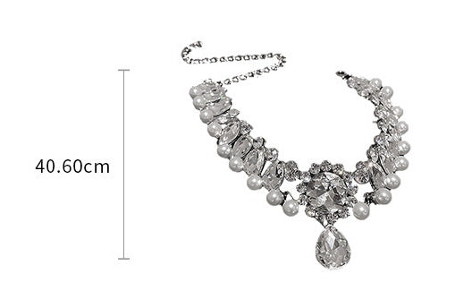 Women’s Stylish Short Fashion Necklace