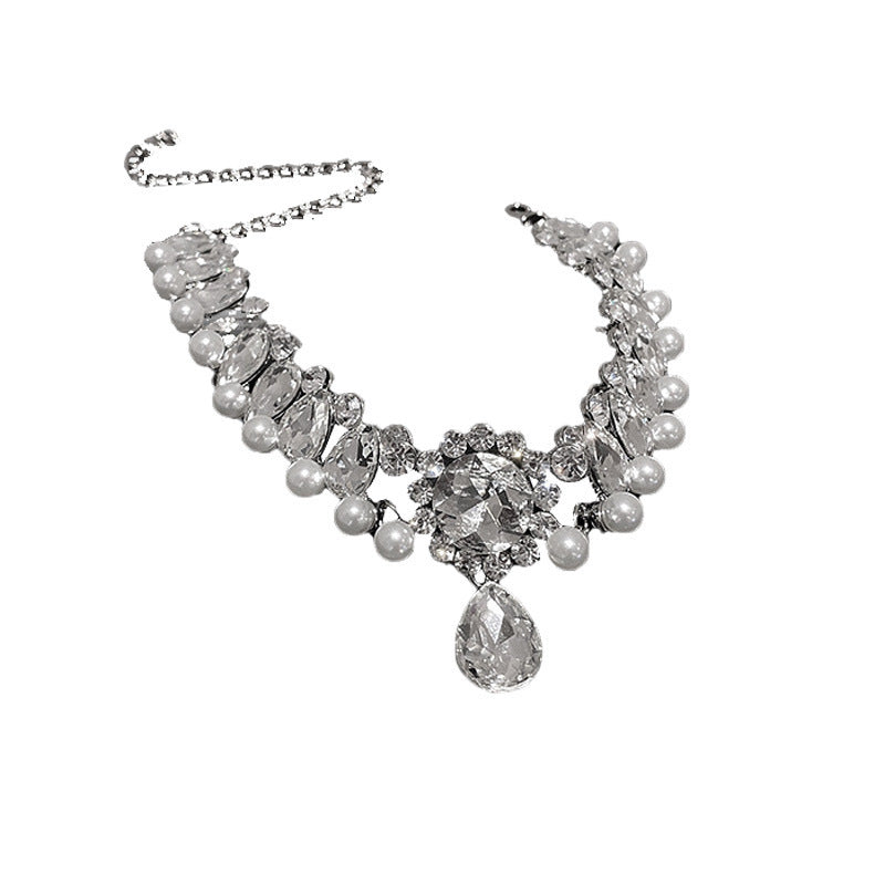 Women’s Stylish Short Fashion Necklace