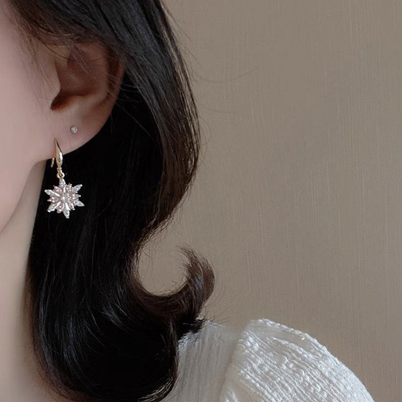 Sparkling Zircon Snowflake Earrings