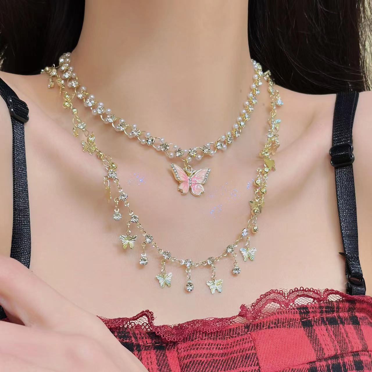 Double-Layer Pearl & Butterfly Pendant Necklace