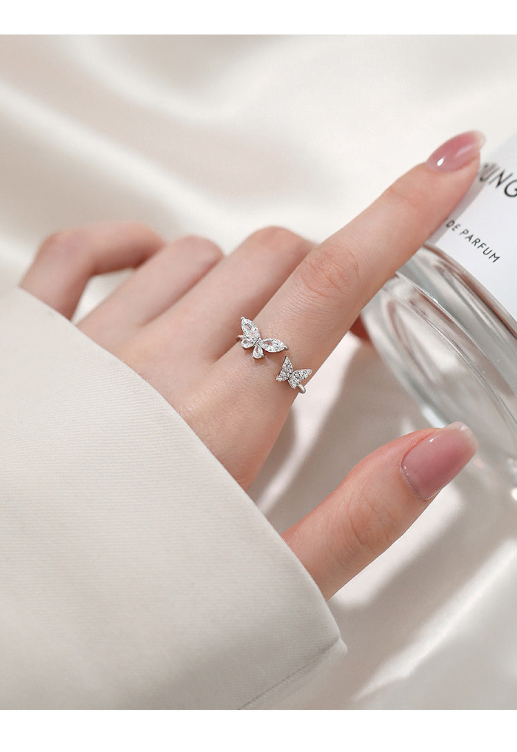 Butterfly Women's Light Luxury Index Finger Ring