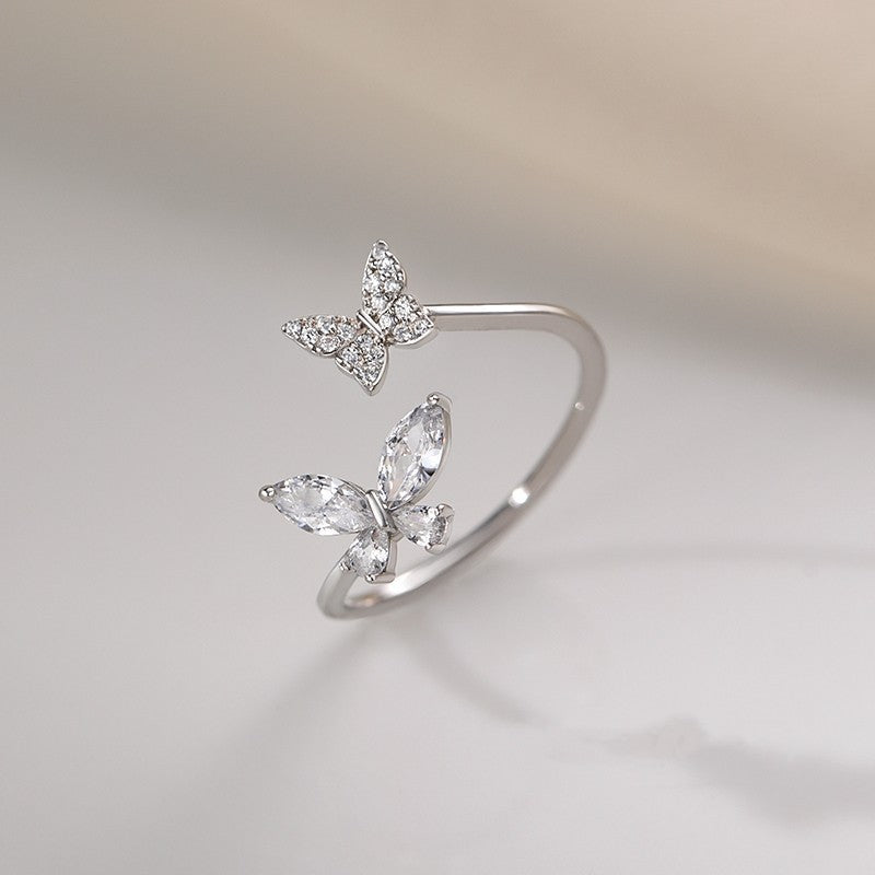 Butterfly Women's Light Luxury Index Finger Ring