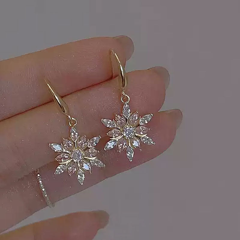 Sparkling Zircon Snowflake Earrings