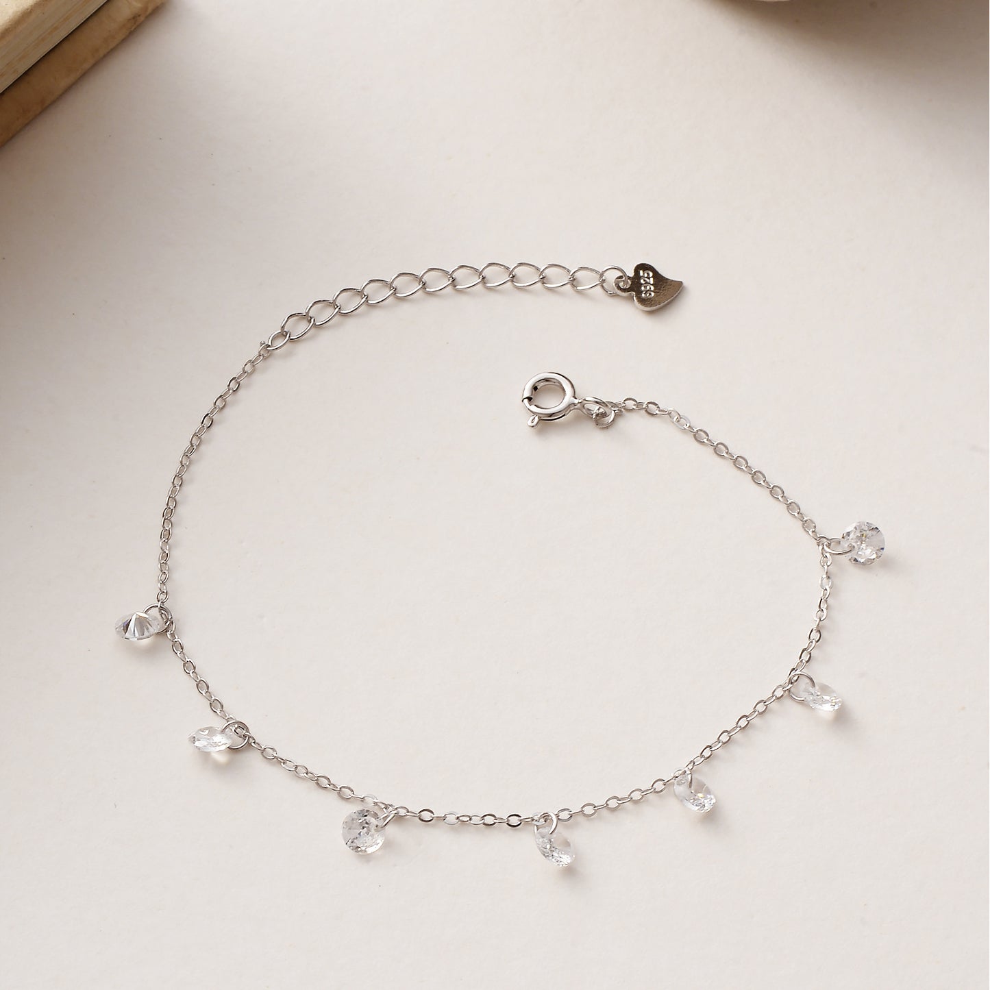 Women’s S925 Sterling Silver Sparkling Zircon Bracelet