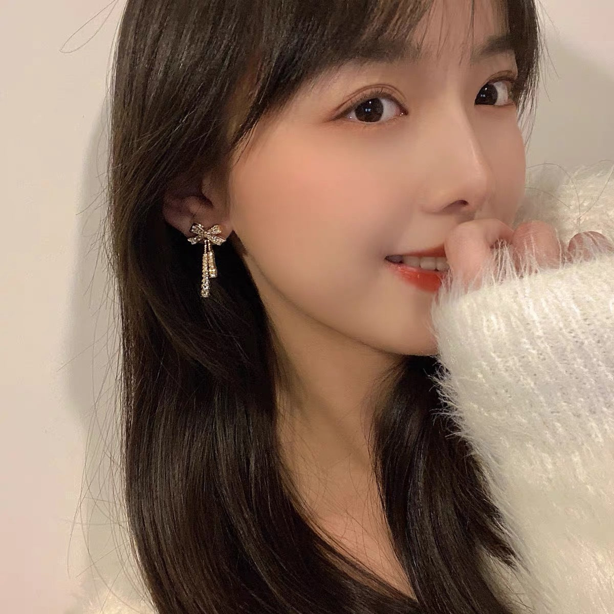 Charming Fairy Bow Stud Earrings – Unique Design